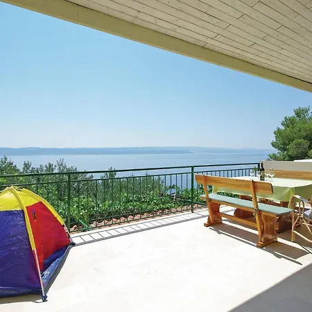 Awesome In Omis With Kitchen *