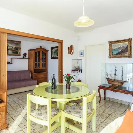 Apartman Awesome In Omis With Kitchen Pisak