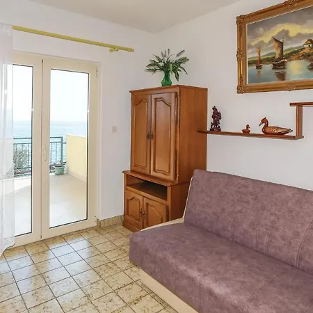 Apartment Awesome In Omis With Kitchen *